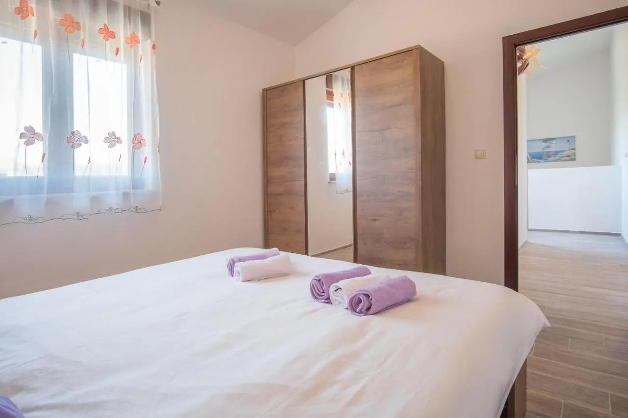 Villa Dijana West Linardići